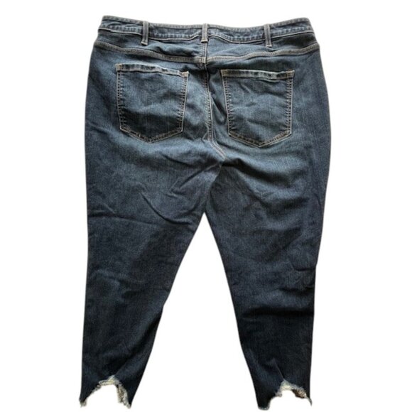 Lane Bryant Dark Wash Distressed Super Stretch Skinny Jeans- Size 22P - Picture 6 of 10